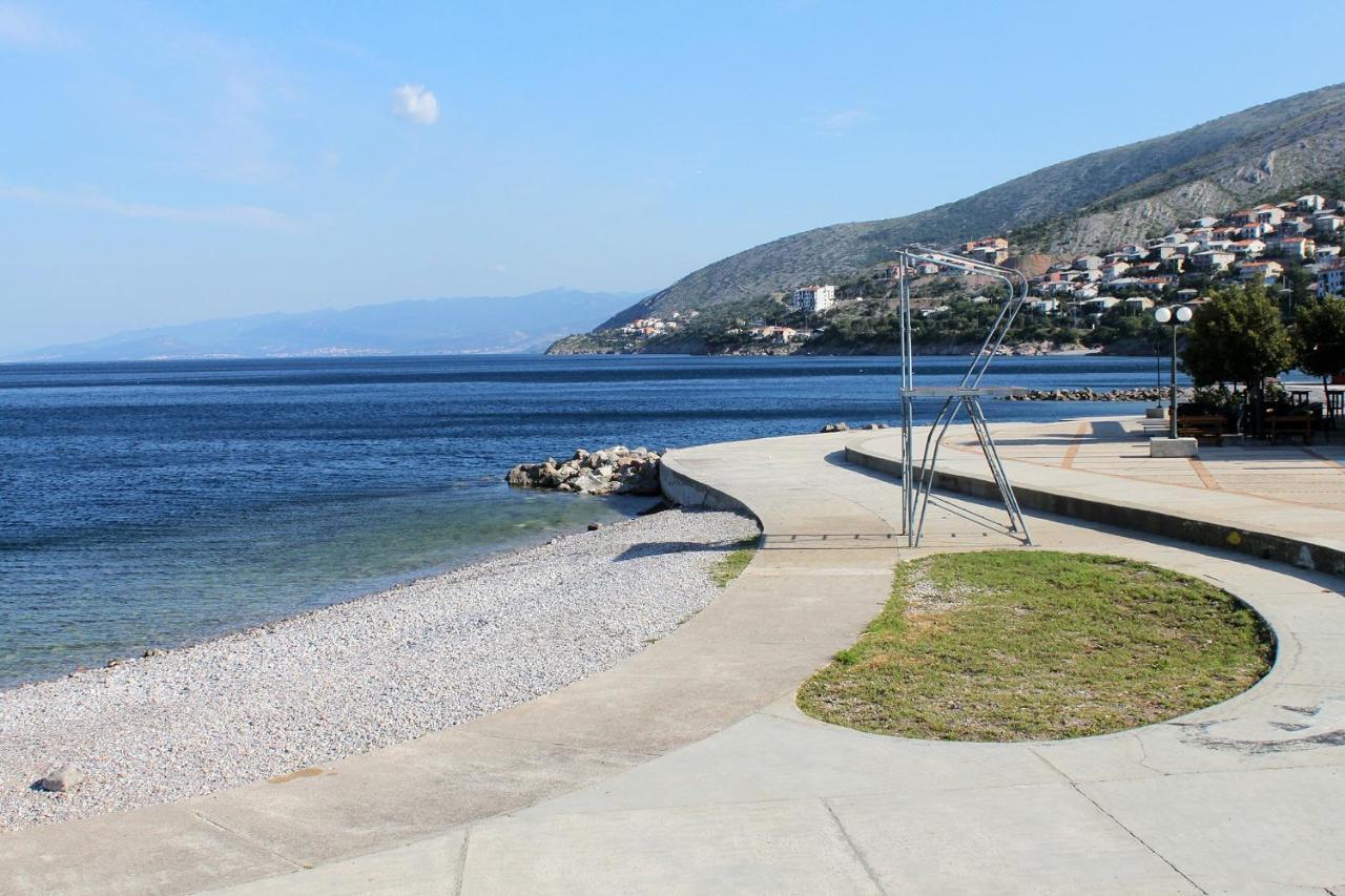 Apartments With A Parking Space Senj - 5572 Senj (Lika-Senj) Exterior foto